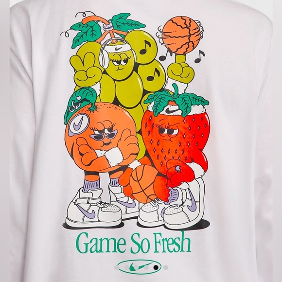 NWT Nike Women’s/Unisex Long Sleeves Basketball Tee Loose Fit Retro Graphic Tee - Picture 7 of 8